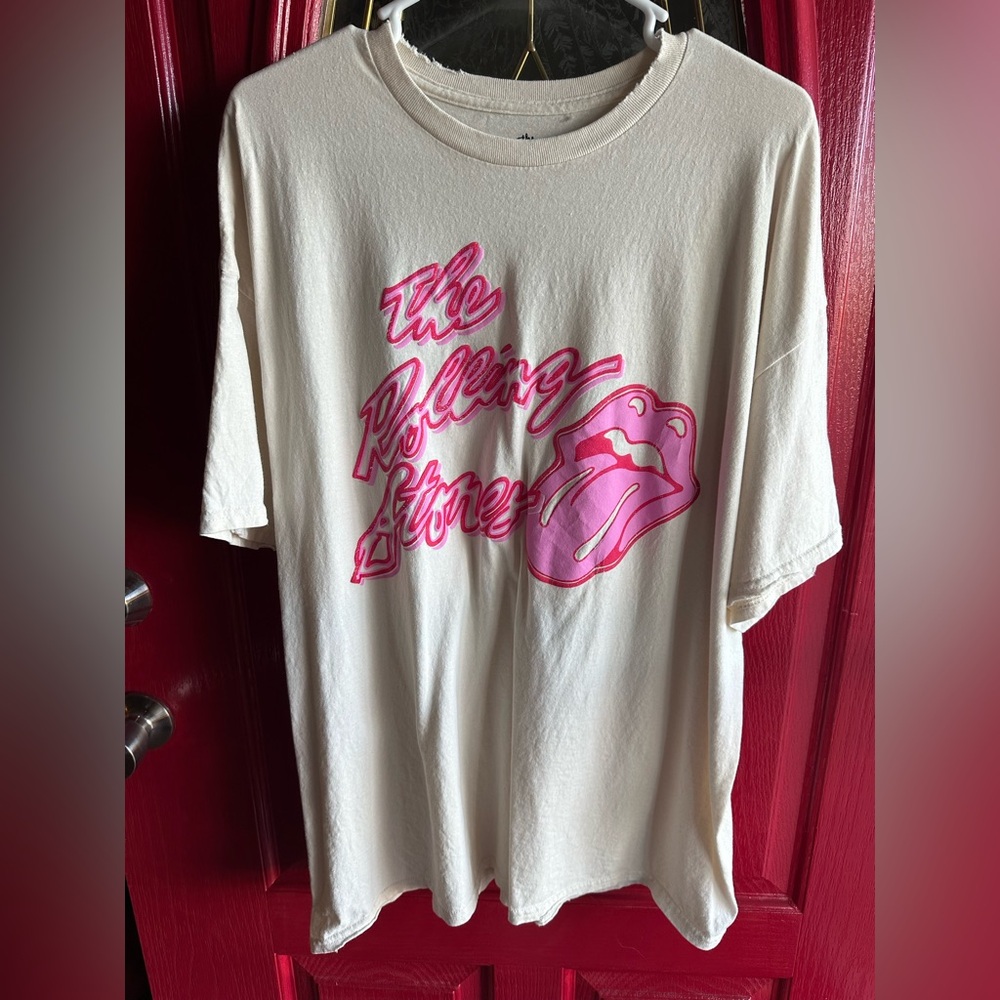 Officially Licensed Rolling Stones Tee - never worn